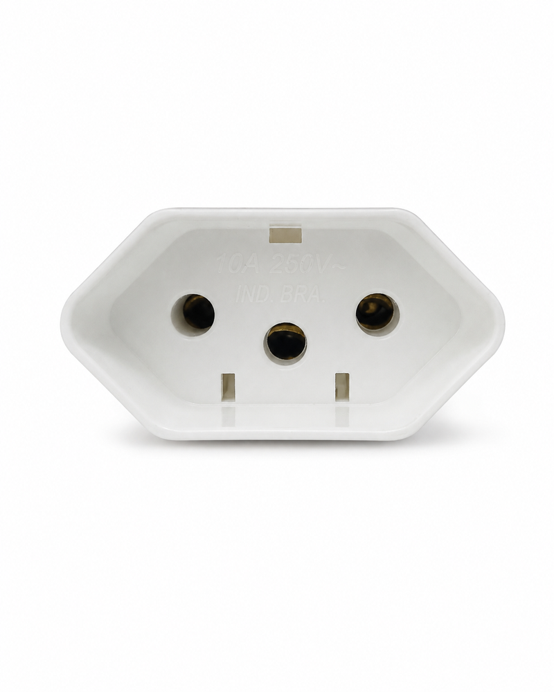 Plugue Fêmea Branco 2P+T 10A-PEZZI