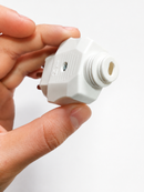 Plugue Macho Prensa Cabo 2P+T 20A 250V Branco-WEG